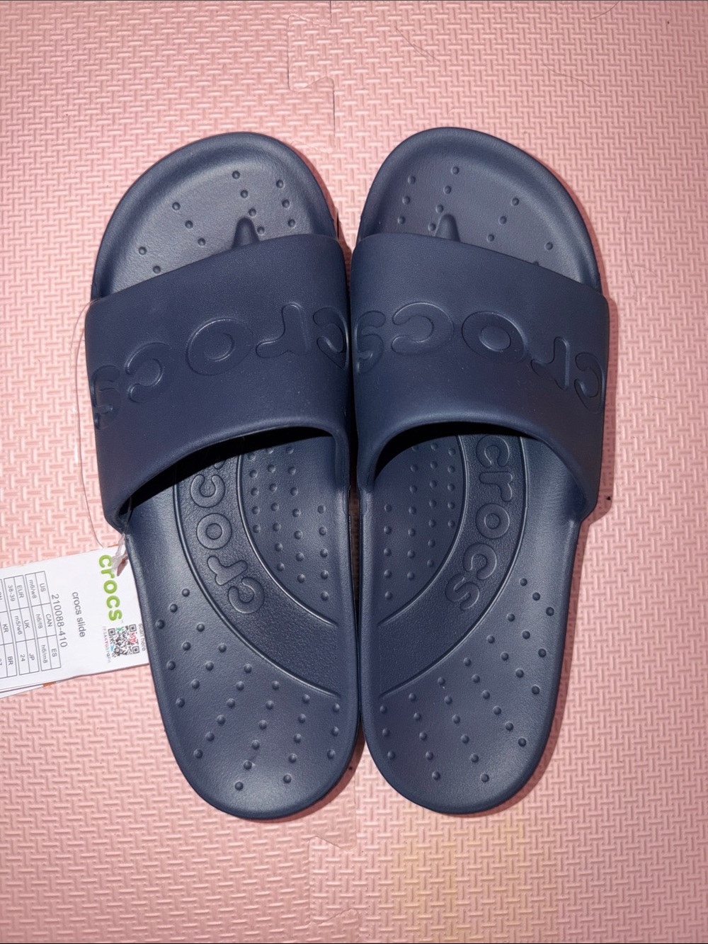 CROCS Slide Sandals in Navy (Men’s 6 - Women’s 8)